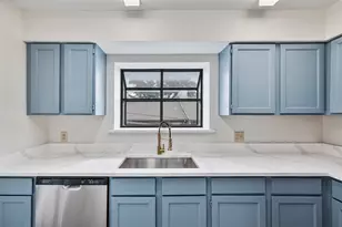 5335 Bent Tree Forest Dr, Dallas, TX 75248 - Photo 6