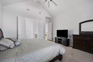 808 E 6th St, Bonham, TX 75418 - Photo 6