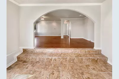 1718 Mountain Lake Road, Dallas, TX 75224 - Photo 8