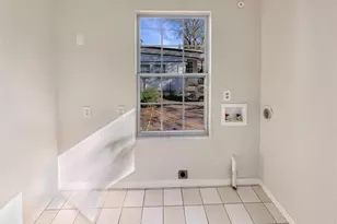 1718 Mountain Lake Rd, Dallas, TX 75224 - Photo 14