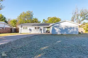 2310 Hollis Dr, Abilene, TX 79605 - Photo 2
