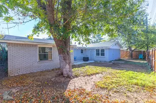 2310 Hollis Dr, Abilene, TX 79605 - Photo 38