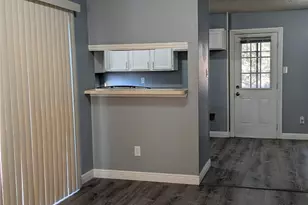 205 Ironbark Dr, Arlington, TX 76018 - Photo 6