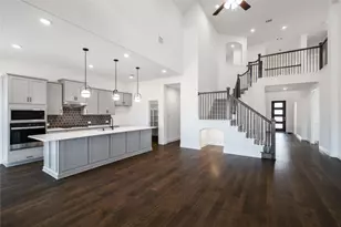 1728 Canals Dr, Little Elm, TX 75068 - Photo 8