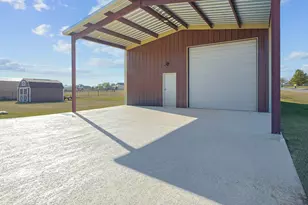 5520 Littlefield Dr, Dish, TX 76247 - Photo 18