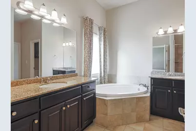 5520 Littlefield Drive, Dish, TX 76247 - Photo 10