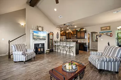 1401 Lauren Lane, Granbury, TX 76048 - Photo 10