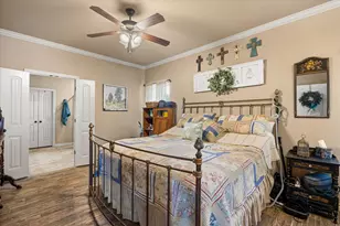 1401 Lauren Ln, Granbury, TX 76048 - Photo 20