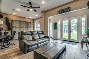 452 Yacht Club Dr, Rockwall, TX 75032 - Photo 4