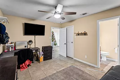 1429 W Torrey Street, Granbury, TX 76048 - Photo 16