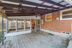 528 Hambrick Rd, Dallas, TX 75218 - Photo 18