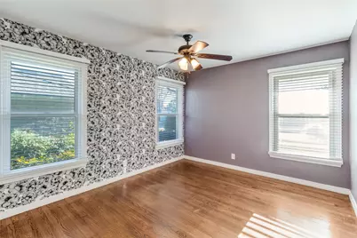 528 Hambrick Road, Dallas, TX 75218 - Photo 14