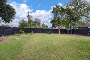 1831 Wintergreen Rd, Carrollton, TX 75006 - Photo 20