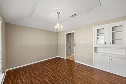 7258 Brentwood Stair Road, Fort Worth, TX 76112 - Photo 4