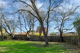 5633 Conroy St, Fort Worth, TX 76134 - Photo 20