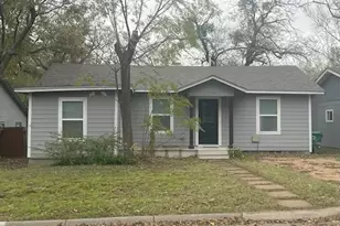 2704 Bolivar St, Denton, TX 76201 - Photo 1