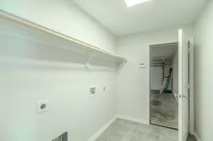 101 Elk Cv, Stephenville, TX 76401 - Photo 34