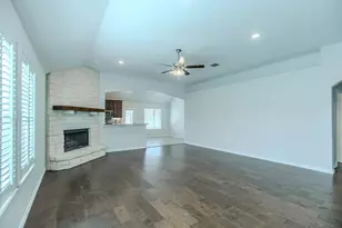 101 Elk Cv, Stephenville, TX 76401 - Photo 6