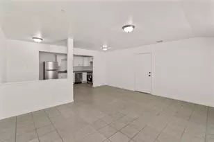 316 W 7th St, Mt Pleasant, TX 75455 - Photo 8