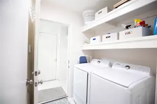 11850 High Valley Dr, Dallas, TX 75234 - Photo 24