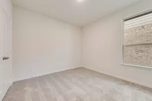 3529 Columbus St, Gainesville, TX 76240 - Photo 14