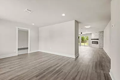 5629 Maceo Lane, Fort Worth, TX 76112 - Photo 8