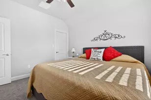 1019 Anna Cir, Granbury, TX 76048 - Photo 8