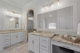 1019 Anna Cir, Granbury, TX 76048 - Photo 34