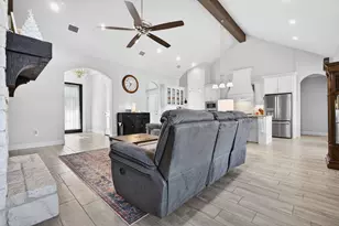1019 Anna Cir, Granbury, TX 76048 - Photo 22
