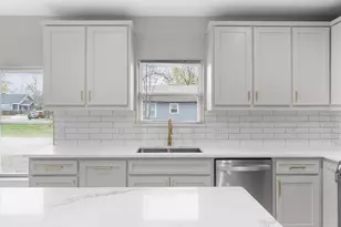 2331 Idaho Ave, Dallas, TX 75216 - Photo 14