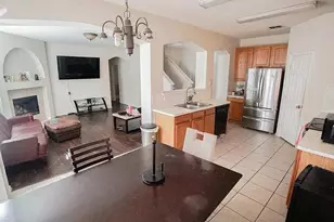 515 Binkley Ct, Mesquite, TX 75181 - Photo 4