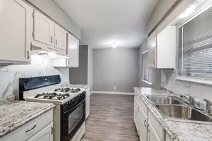 3336 Pacesetter Dr, Dallas, TX 75241 - Photo 12