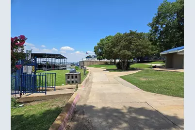 428 Yacht Club Drive #B, Rockwall, TX 75032 - Photo 10