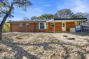 7024 Crabtree Ln, North Richland Hills, TX 76182 - Photo 24