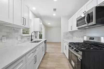 7024 Crabtree Lane, North Richland Hills, TX 76182 - Photo 4