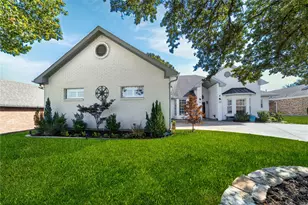 4112 Fairlakes Ct, Dallas, TX 75228 - Photo 2