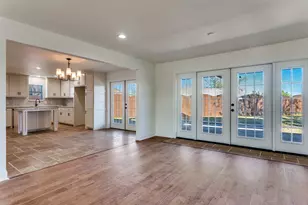 1024 W Apache Trail, Granbury, TX 76048 - Photo 12