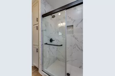 1024 W Apache Trail, Granbury, TX 76048 - Photo 18