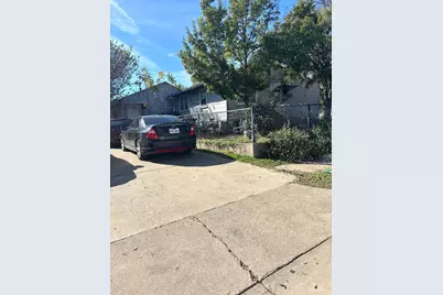 2577 22nd Street, Fort Worth, TX 76106 - Photo 1