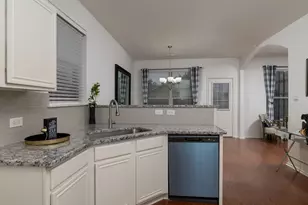 11929 Brown Fox Dr, Fort Worth, TX 76244 - Photo 12