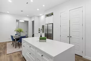 1130 Shaw St, Dallas, TX 75212 - Photo 8