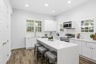 1130 Shaw St, Dallas, TX 75212 - Photo 6