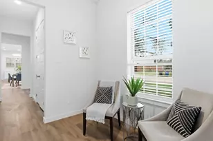 1130 Shaw St, Dallas, TX 75212 - Photo 4