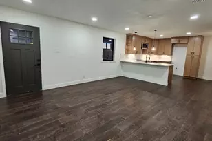 1001 E Star St, Gainesville, TX 76240 - Photo 4