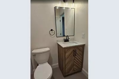 1001 E Star Street, Gainesville, TX 76240 - Photo 16