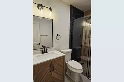 1001 E Star Street, Gainesville, TX 76240 - Photo 14