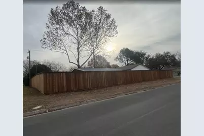 1001 E Star Street, Gainesville, TX 76240 - Photo 20