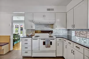 9907 Woodgrove Dr, Dallas, TX 75218 - Photo 8