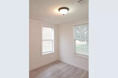 1309 S 5th Street, Bonham, TX 75418 - Photo 6