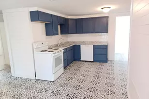 1309 S 5th St, Bonham, TX 75418 - Photo 2